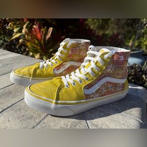 Vans Sk8‑Hi Shoes Women’s Size 10 — Psychedelic Resort Yellow Floral High Top